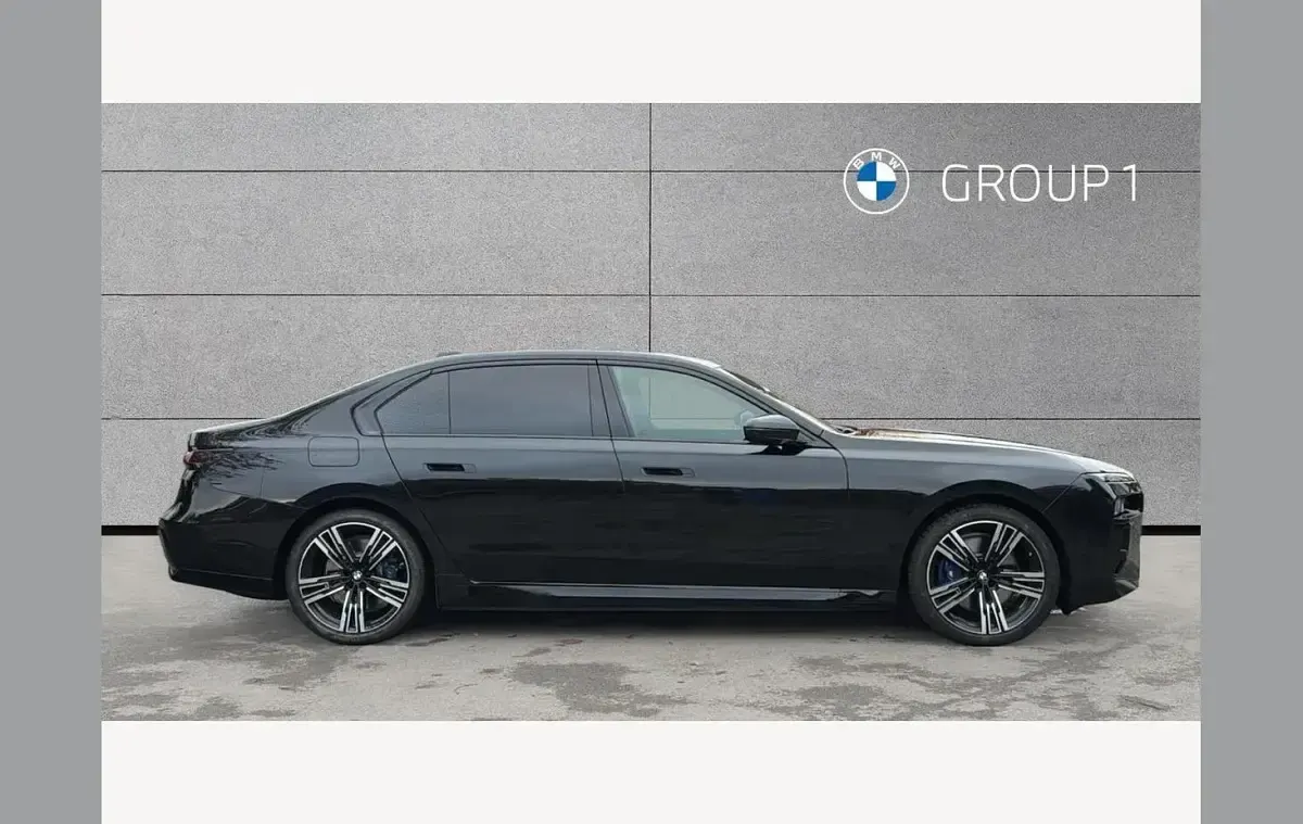 Used BMW i7 M Sport 334 kW (455 HP) 2025 Black Sedan