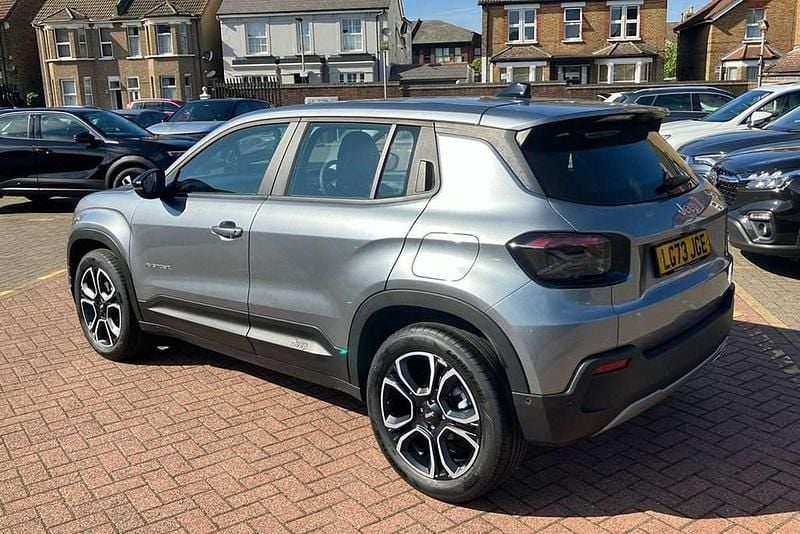 Used Jeep Avenger Altitude 101 HP (74 kW) 2023 Grey SUV