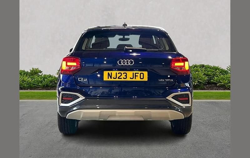 Used Audi Q2 Sport 150 HP (110 kW) 2023 Blue SUV