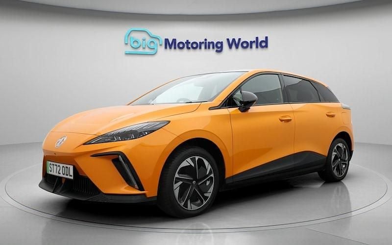 Used MG MG4 EV Trophy 150 kW (204 HP) 2025 Hatchback
