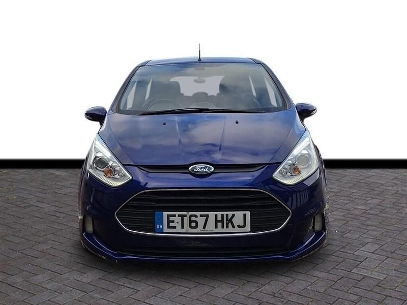 Used Ford B-MAX Zetec 125 HP (91 kW) 2018 Blue MPV