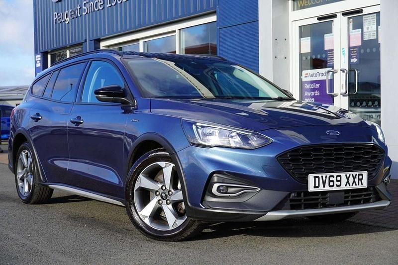 Blue Used 2019 Ford Focus Active Estate | £8,930 (Fair price) - Image 1/3
