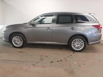 Used Mitsubishi Outlander P-HEV 177 HP (130 kW) 2019 Grey SUV