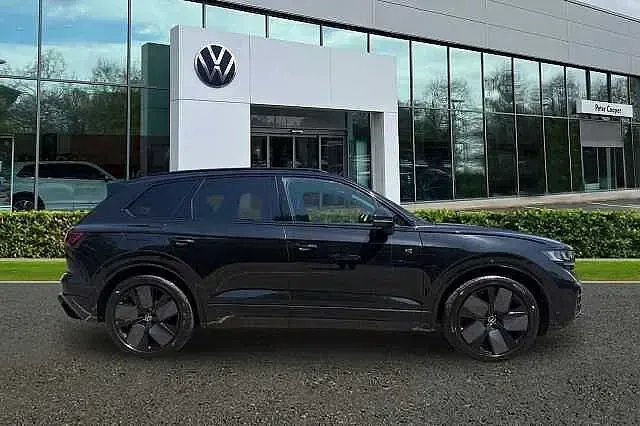 Used VW Touareg Black Edition 286 HP (210 kW) 2023 Black SUV