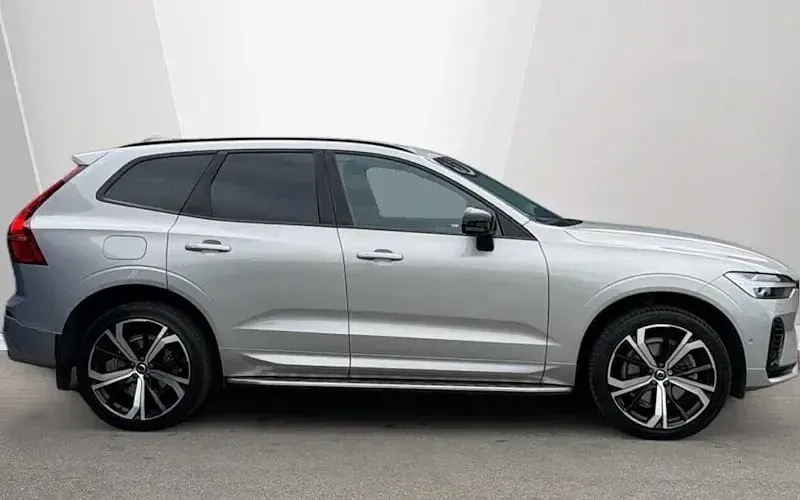Used Volvo XC60 Ultimate 455 HP (334 kW) 2023 Silver SUV