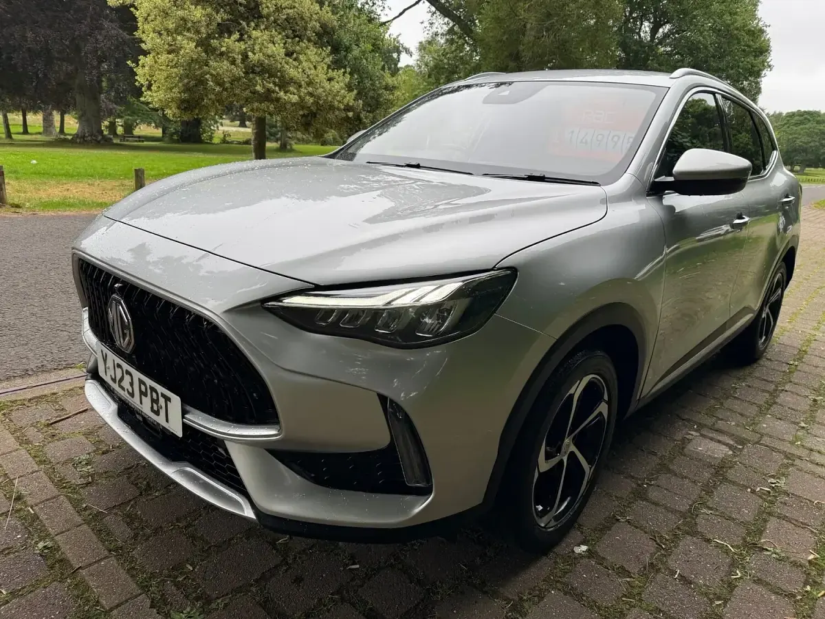 Used MG HS Trophy 162 HP (119 kW) 2023 Silver SUV