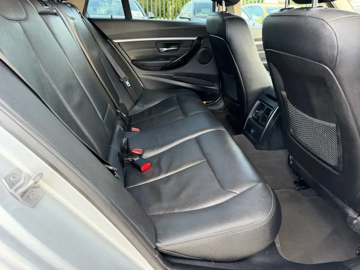 Used BMW 320 Luxury Line 2016 Silver Estate