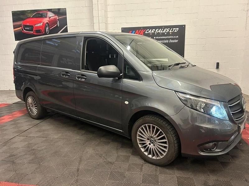 Grey Used 2022 Mercedes Vito Premium MPV | £18,995 (Super price) - Image 1/4