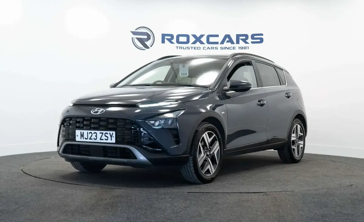Used Hyundai Bayon Premium 100 HP (73 kW) 2023 Grey SUV