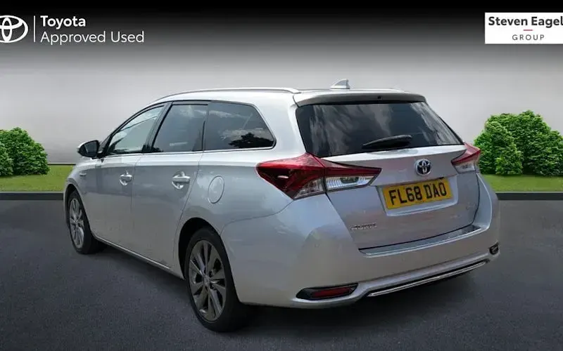 Used Toyota Auris Touring Sports 136 HP (100 kW) 2019 Estate