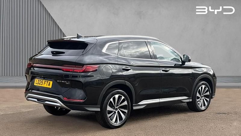 Used BYD Seal U Comfort 218 HP (160 kW) 2025 Black SUV