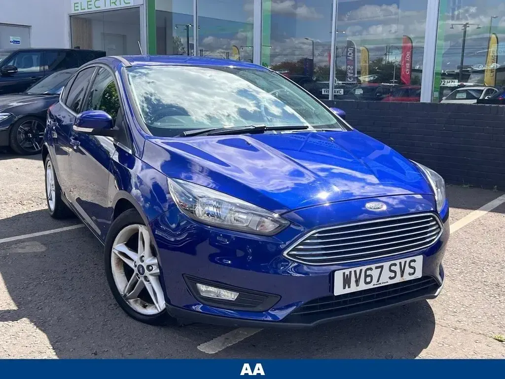 Used Ford Focus Zetec 120 HP (88 kW) 2017 Hatchback