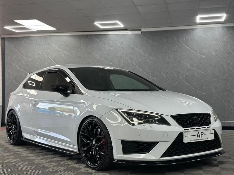 White Used 2014 Cupra Leon Hatchback | £11,490 - Image 1/4