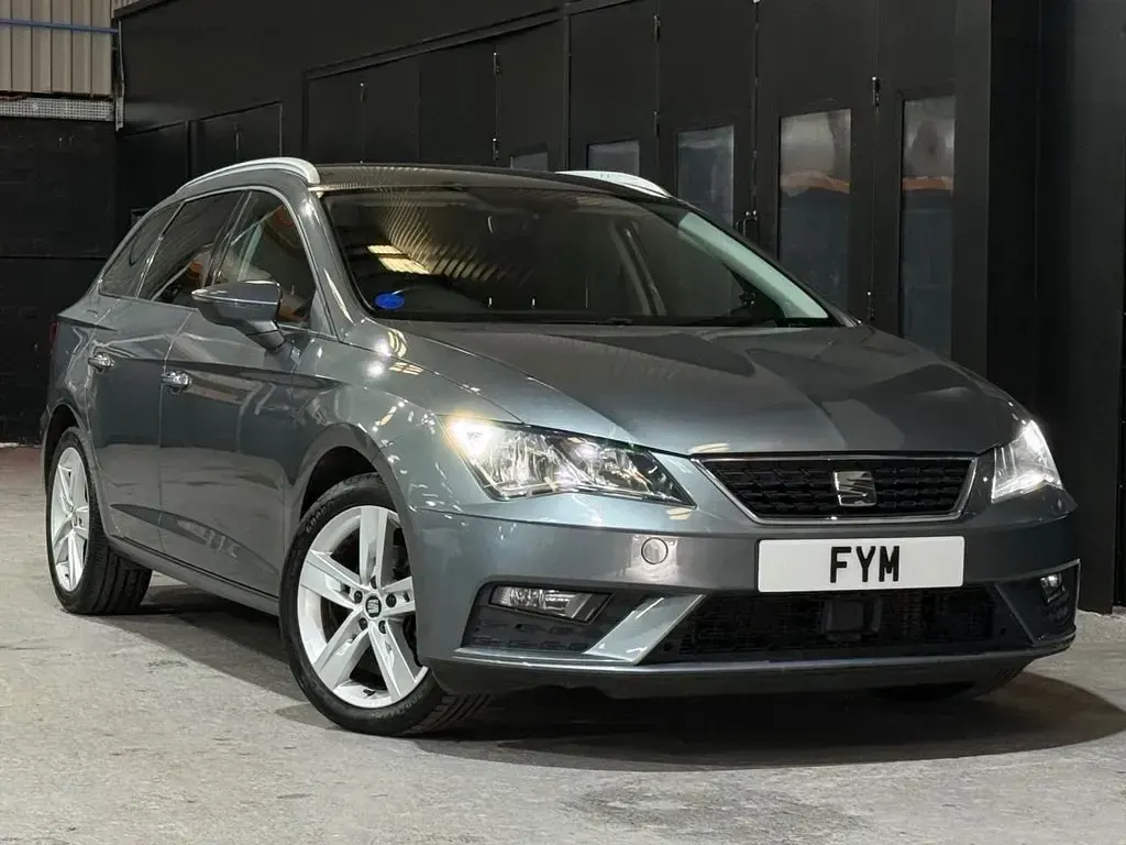Used Seat Leon SE Dynamic 2017 Grey Estate
