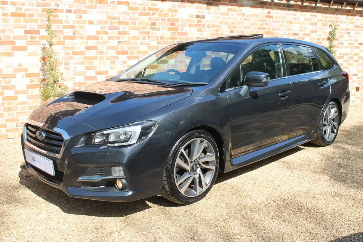 Used Subaru Levorg GT 170 HP (125 kW) 2016 Grey Estate