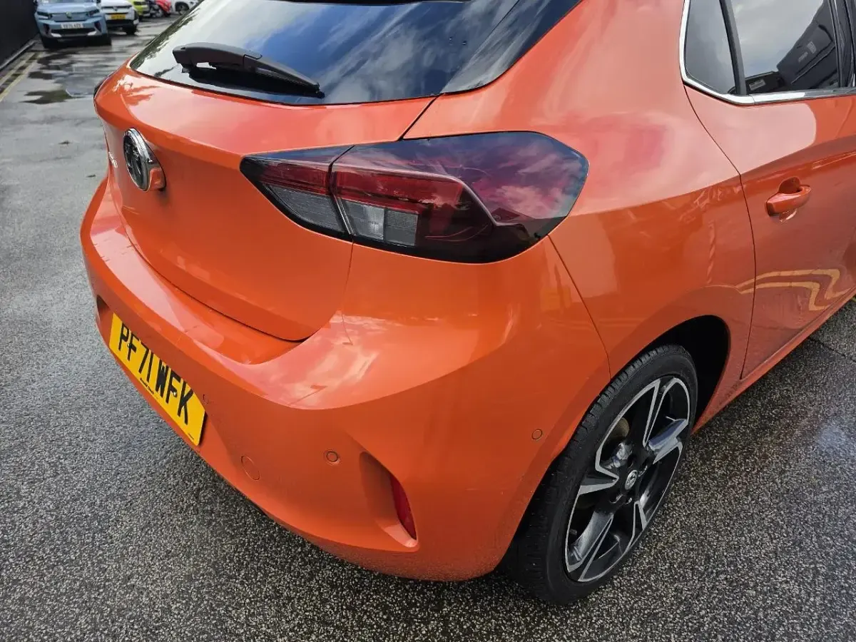 Used Vauxhall Corsa Edition 74 HP (54 kW) 2022 Orange Hatchback