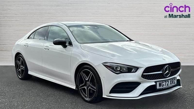 Used Mercedes CLA180 Executive 136 HP (100 kW) 2023 White Sedan