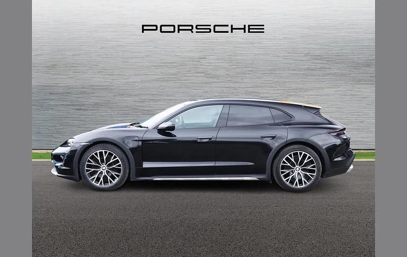 Used Porsche Taycan Cross Turismo 344 kW (469 HP) 2022 Black Estate