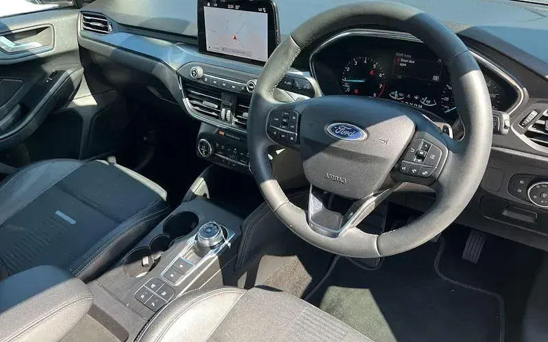 Used Ford Focus Active X 150 HP (110 kW) 2019 Silver Estate