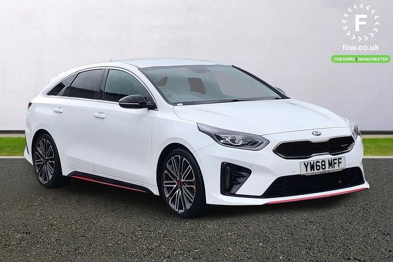 White Used 2019 Kia ProCeed Hatchback | £14,099 (Fair price) - Image 1/3
