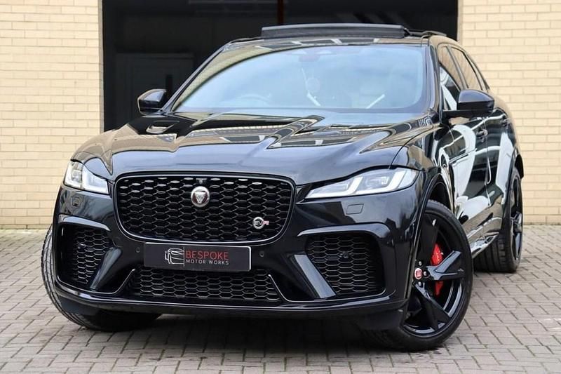 Used Jaguar F-Pace SVR 550 HP (404 kW) 2022 Black SUV