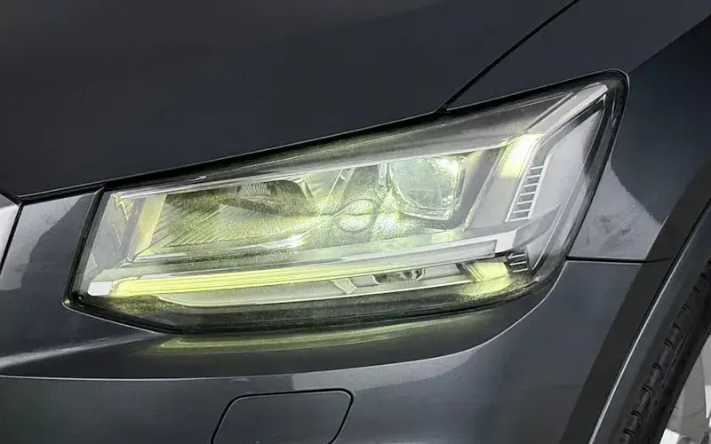 Used Audi Q2 S-Line 150 HP (110 kW) 2018 Grey SUV
