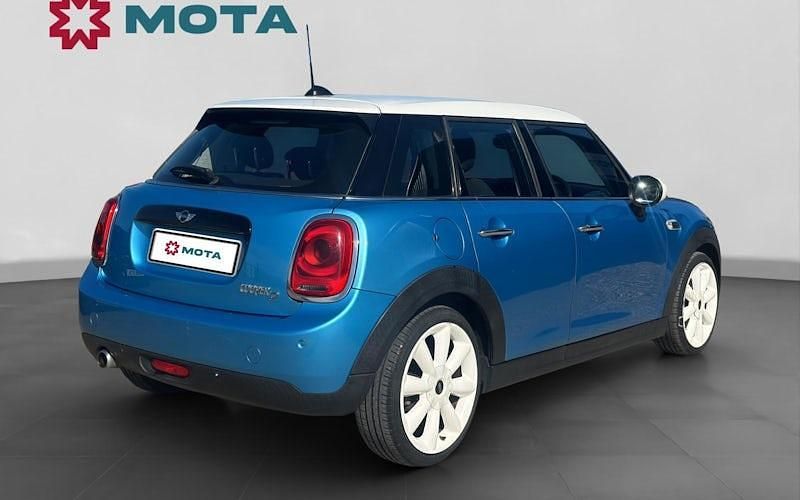 Used Mini Cooper D Hatch 116 HP (85 kW) 2017 Hatchback