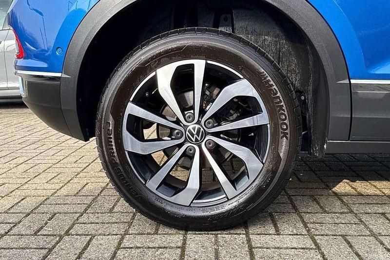 Used VW T-Roc Style 110 HP (80 kW) 2023 Blue SUV