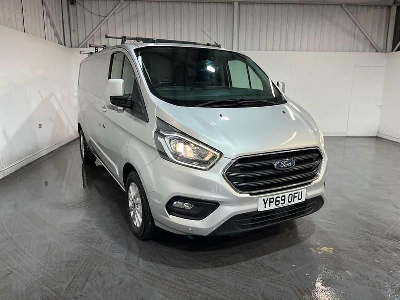 Used Ford Transit Custom Limited 130 HP (95 kW) 2019 Silver Van