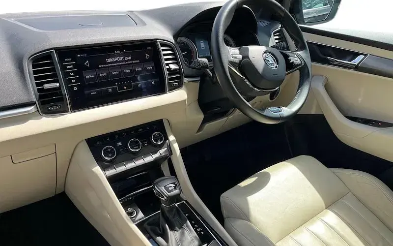 Used Skoda Karoq 150 HP (110 kW) 2020 Black SUV