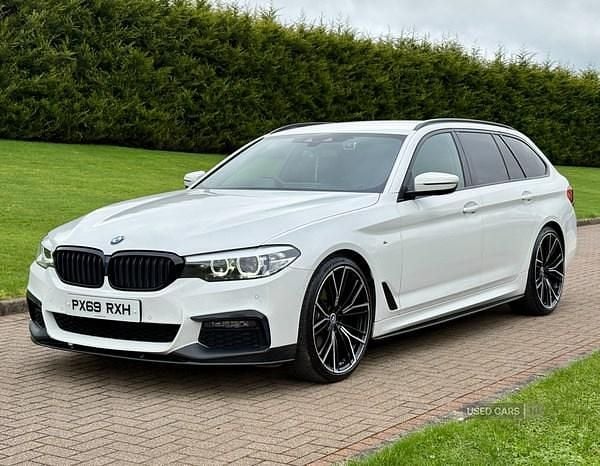 Used BMW 520 M Sport 2019 White Estate