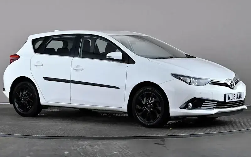 Used Toyota Auris 116 HP (85 kW) 2018 Hatchback