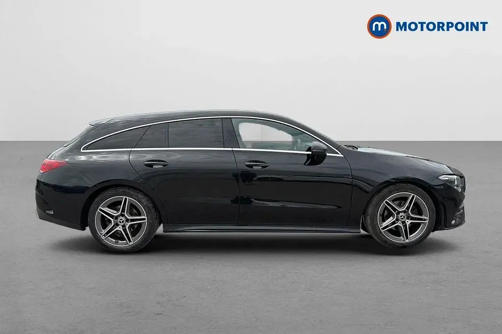 Usado Mercedes CLA180 AMG line 2021 Preto Sedan
