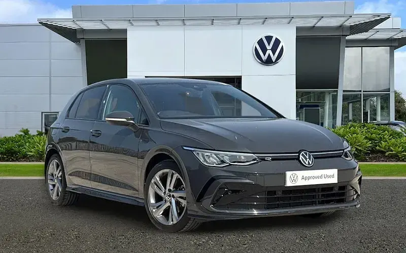 Used VW Golf VIII Style 131 HP (96 kW) 2024 Hatchback