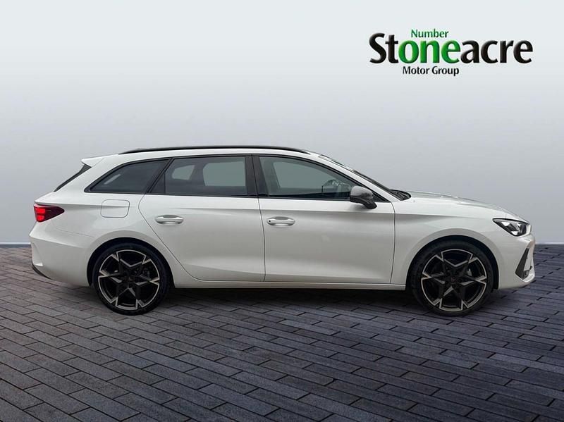 New Cupra Leon 150 HP (110 kW) 2025 White Estate