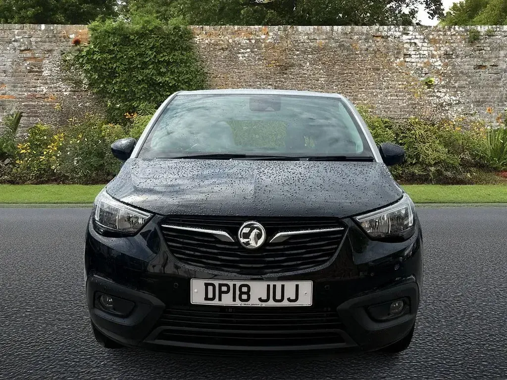Używany Vauxhall Crossland X 81 KM (59 kW) 2018 Czarny SUV