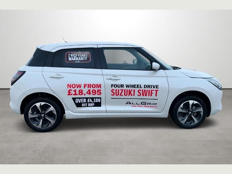 New Suzuki Swift 82 HP (60 kW) 2026 White Hatchback