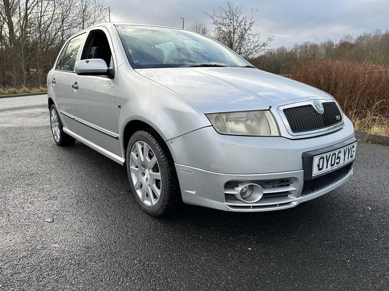 Used Skoda Fabia vRS 130 HP (95 kW) 2005 Silver Hatchback