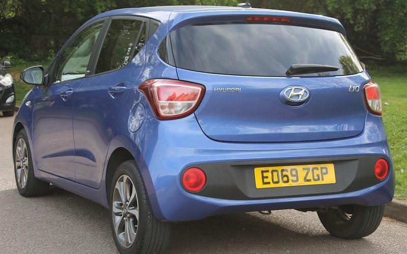 Używany Hyundai i10 67 KM (49 kW) 2019 Niebieski Hatchback