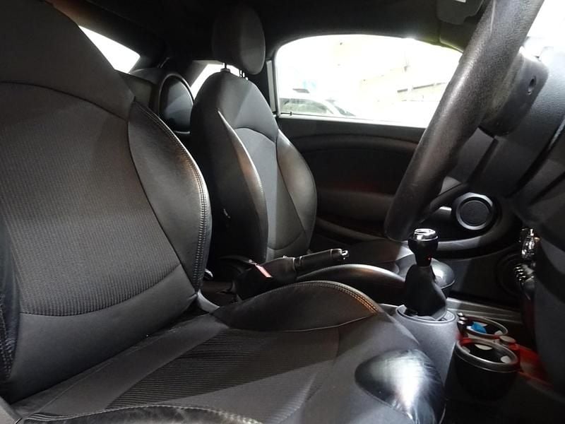 Used Mini Cooper Coupé 2015 Black Coupe