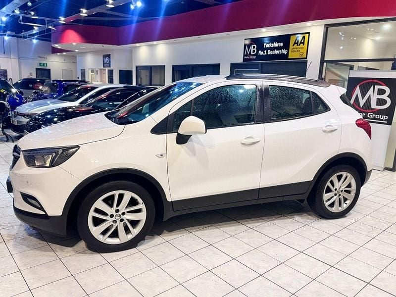Used Vauxhall Mokka X Active 115 HP (84 kW) 2016 White SUV
