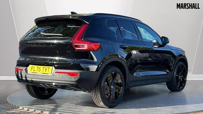 Used Volvo XC40 Plus 163 HP (119 kW) 2025 Black SUV