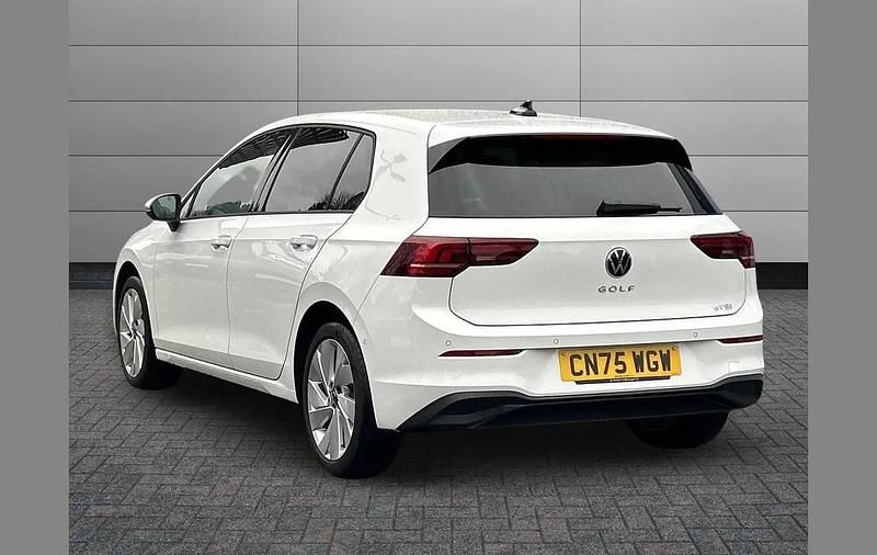 Used VW Golf VIII Match 147 HP (108 kW) 2025 White Hatchback