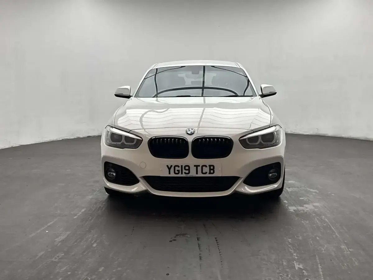 Used BMW 118 M Sport 2019 White Hatchback