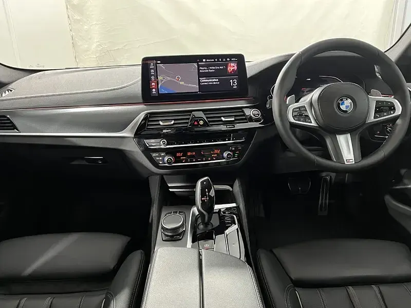 Used BMW 520 M Sport 187 HP (137 kW) 2021 Black Estate