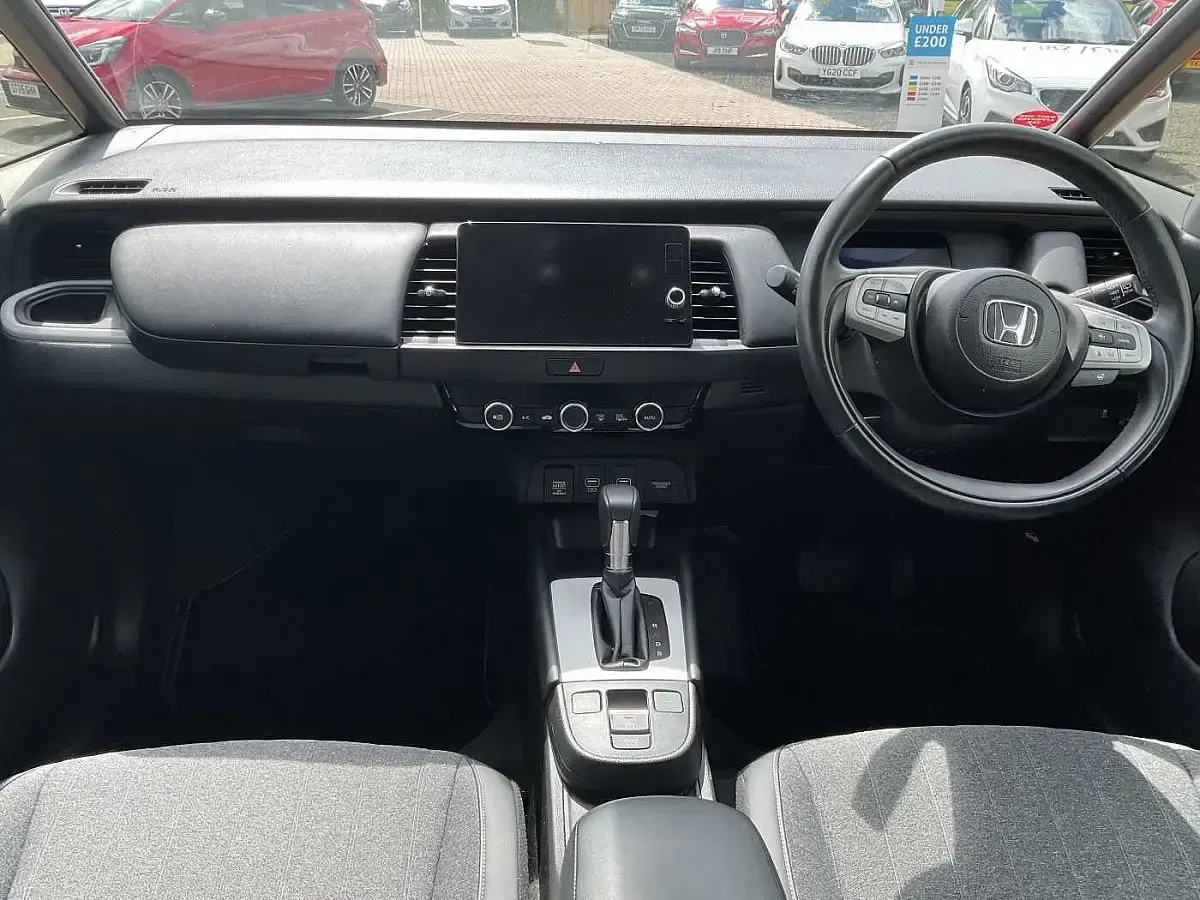 Used Honda Jazz Advance 122 HP (89 kW) 2023 White Hatchback