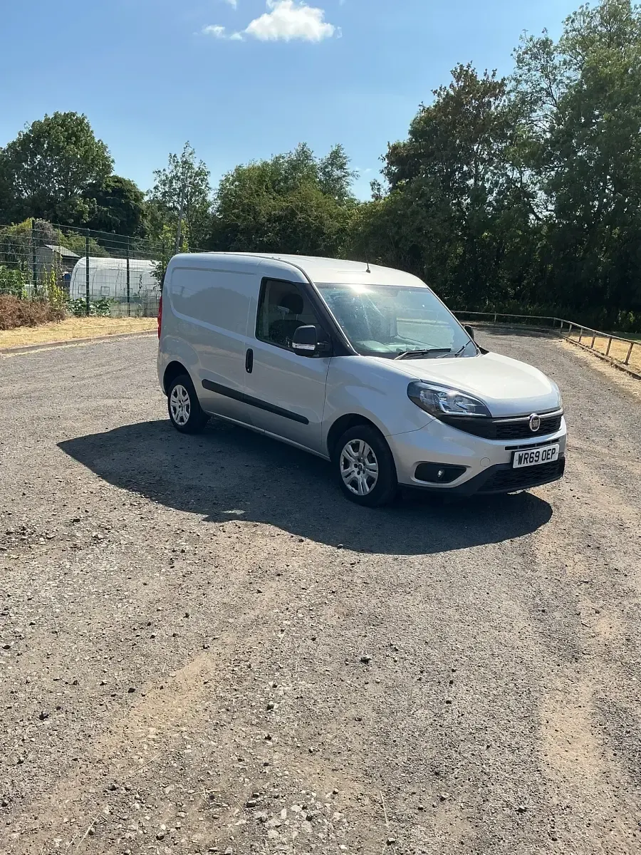 Used Fiat Doblò 2019 Silver MPV