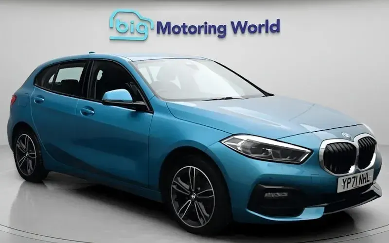 Used BMW 118 Sport Line 150 HP (110 kW) 2021 Hatchback