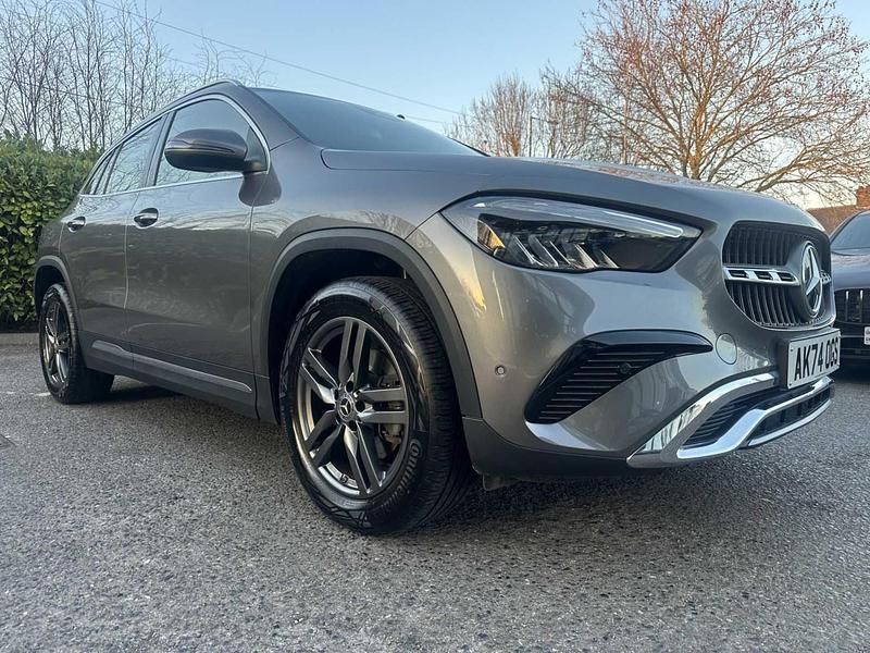 Used Mercedes GLA180 Sport Edition 136 HP (100 kW) 2025 Grey SUV
