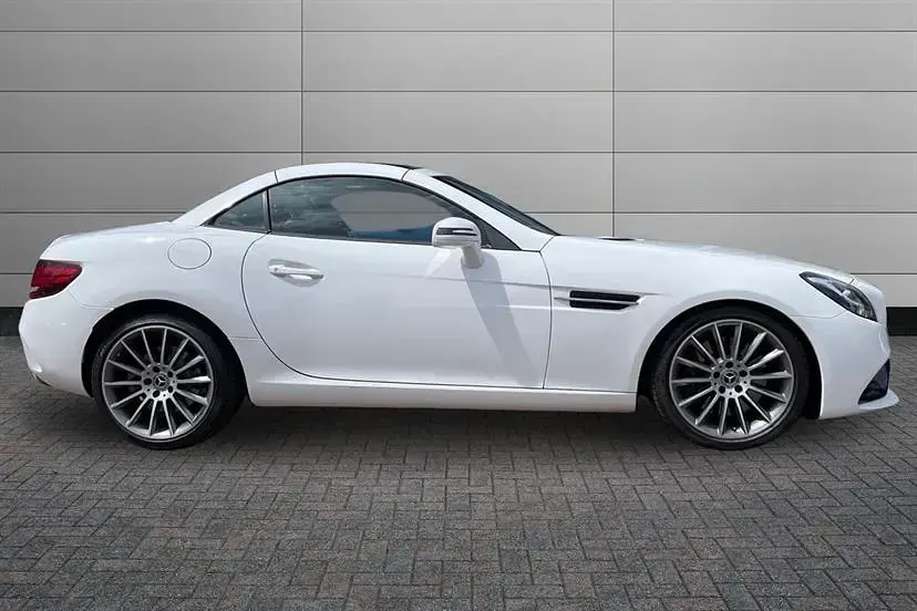 Used Mercedes E250 AMG line 204 HP (150 kW) 2017 Polar white Cabriolet